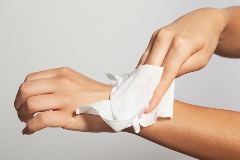 Wet wipes for female truck driver hygiene